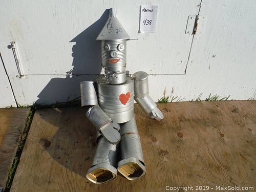 Lot #0438 (1 of 3)