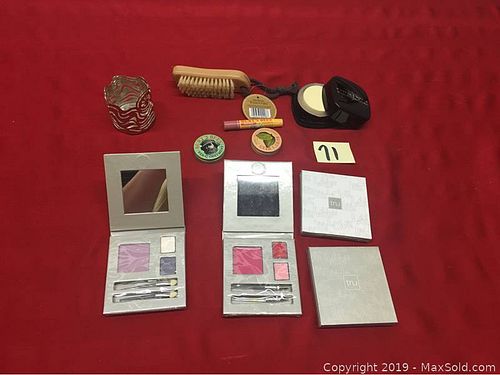 Lot #0071 (1 of 5)