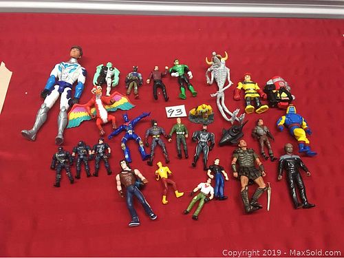 Lot #0093 (1 of 8)