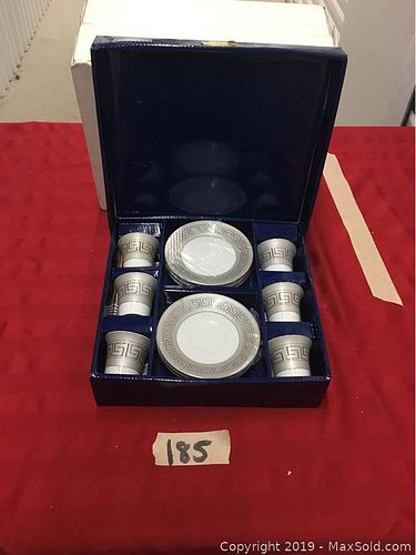 Lot #0185 (1 of 5)