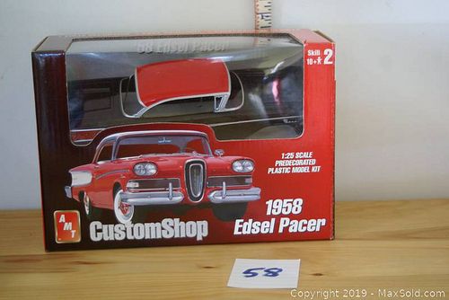 Lot #0058 (1 of 7)