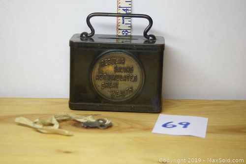 Lot #0069 (1 of 4)