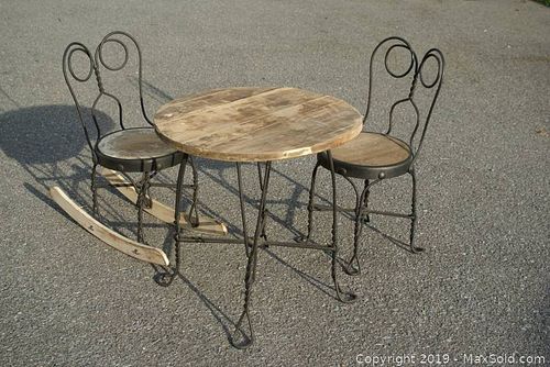 Lot #0127 (1 of 5)