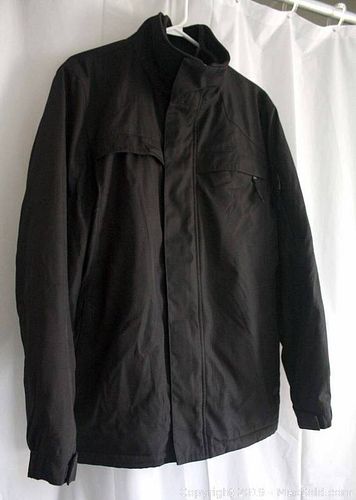 Lot #0012 (1 of 8)