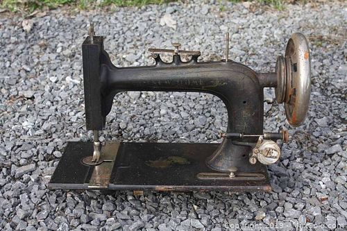 Lot #0027 (1 of 6)