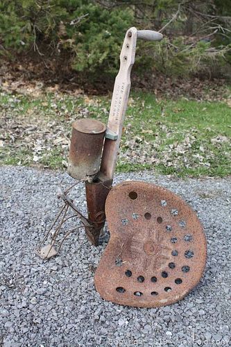 Lot #0030 (1 of 6)