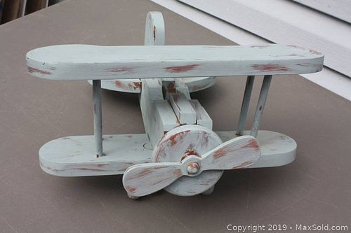 Lot #0065 (1 of 5)