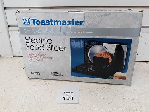 Lot #0134 (1 of 6)