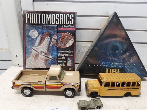 Lot #0165 (1 of 14)