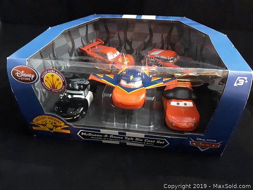 Lot #0177 (1 of 6)