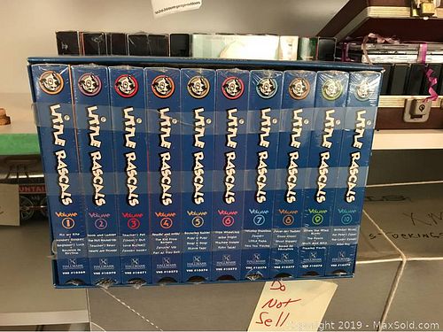 Lot #0721 (1 of 17)