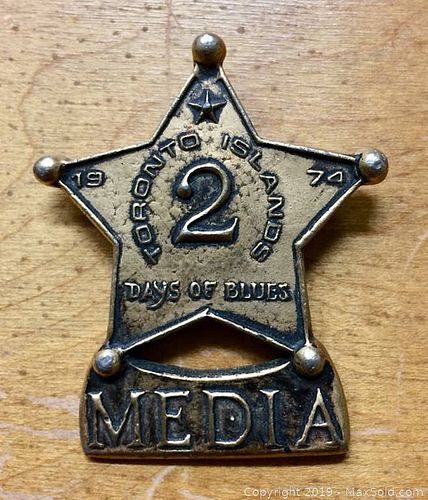 Lot #0014 (1 of 4)