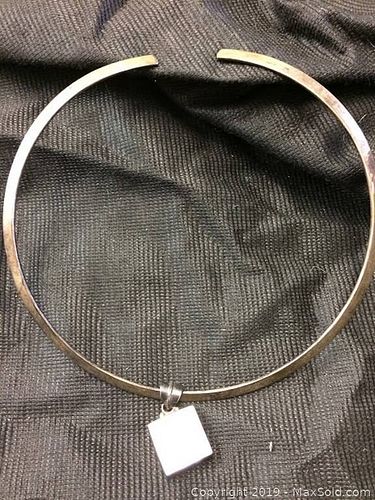 Lot #0048 (1 of 6)