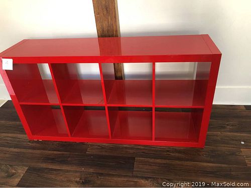 Lot #0004 (1 of 2)