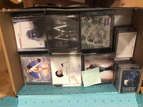 Lot #0022 (1 of 2)