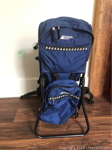 Lot #0028 (1 of 3)
