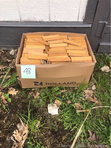 Lot #0048 (1 of 2)