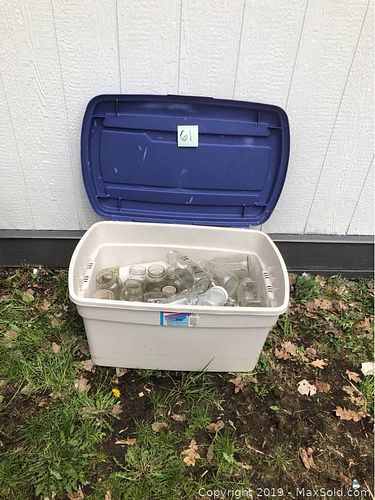 Lot #0061 (1 of 2)