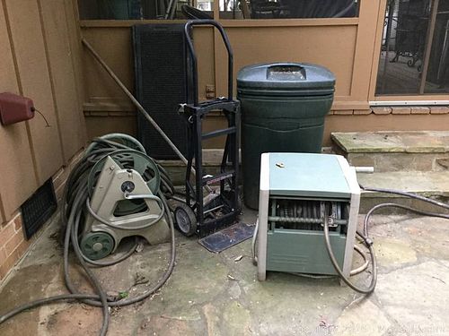 Lot #0772 (1 of 15)