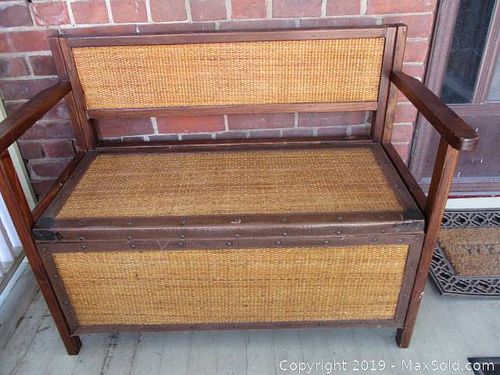 Lot #0057 (1 of 15)