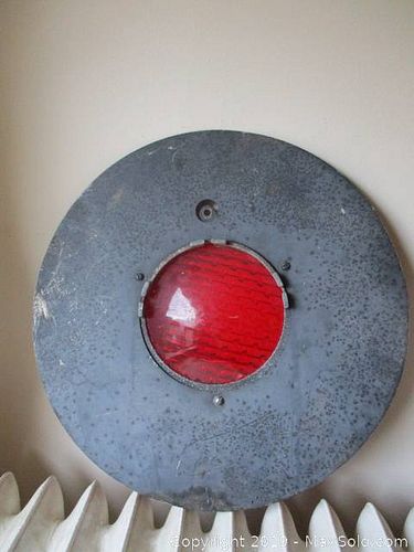Lot #0086 (1 of 7)