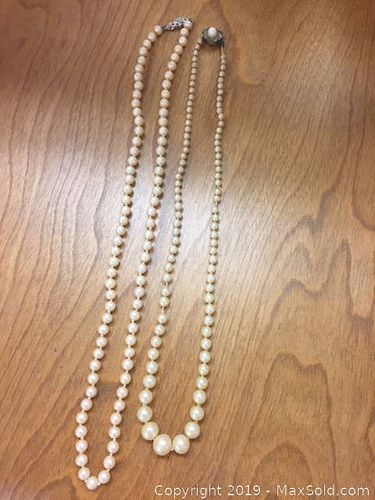 Lot #0103 (1 of 2)