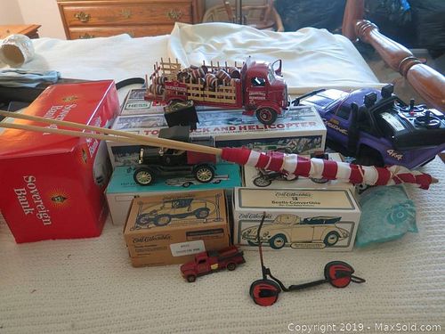 Lot #0719 (1 of 14)