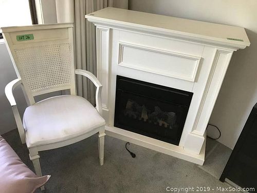 Lot #0026 (1 of 9)