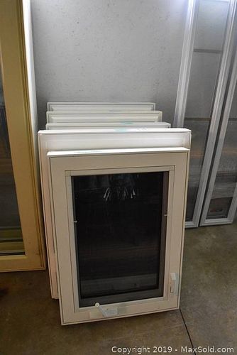 Lot #0012 (1 of 16)