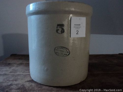 Lot #0002 (1 of 8)