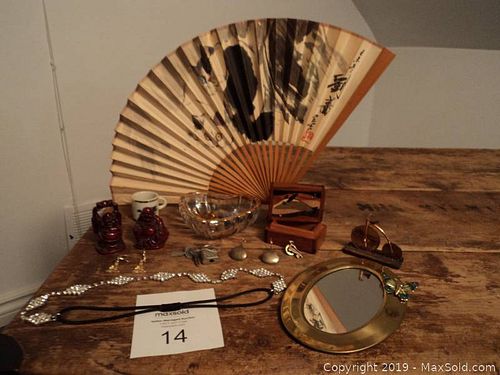 Lot #0014 (1 of 13)