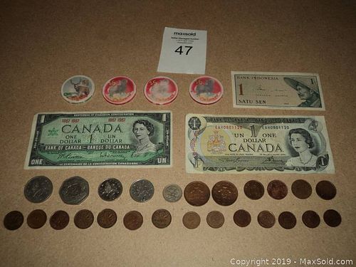 Lot #0047 (1 of 12)