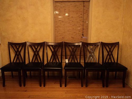 Lot #0083 (1 of 12)