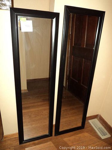Lot #0166 (1 of 3)