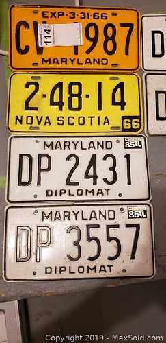 Lot #0114 (1 of 3)