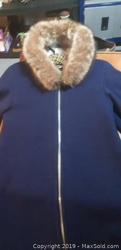 Lot #0183 (1 of 16)
