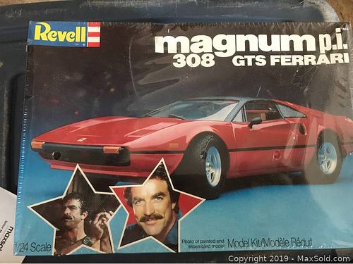 Lot #0217 (1 of 4)