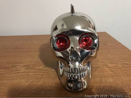 Lot #0002 (1 of 4)