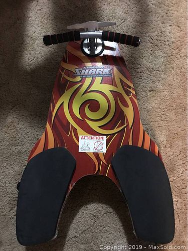 Lot #0084 (1 of 5)