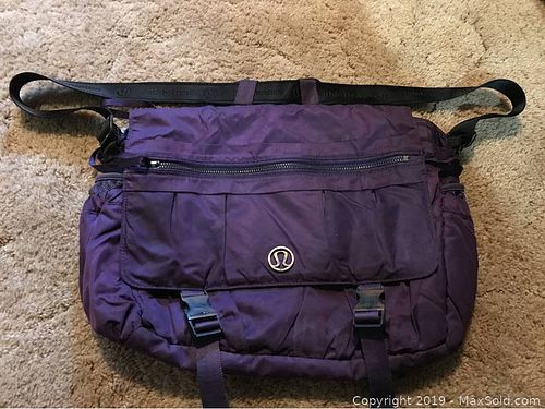 Lot #0217 (1 of 8)