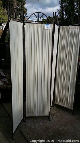 Lot #0009 (1 of 6)