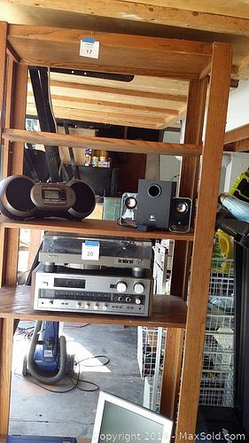 Lot #0017 (1 of 4)