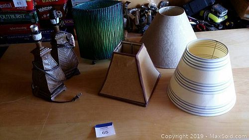 Lot #0065 (1 of 9)