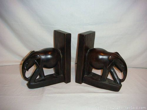 Lot #0136 (1 of 5)