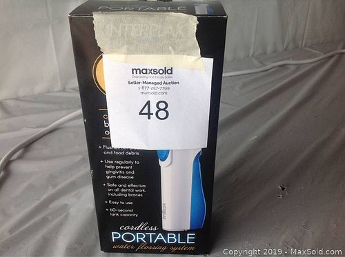 Lot #0048 (1 of 2)