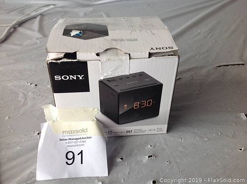 Lot #0091 (1 of 3)