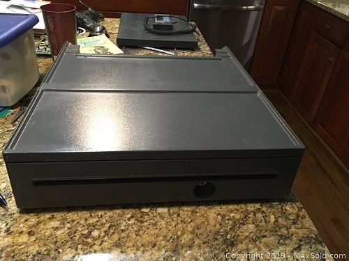 Lot #0997 (1 of 1)