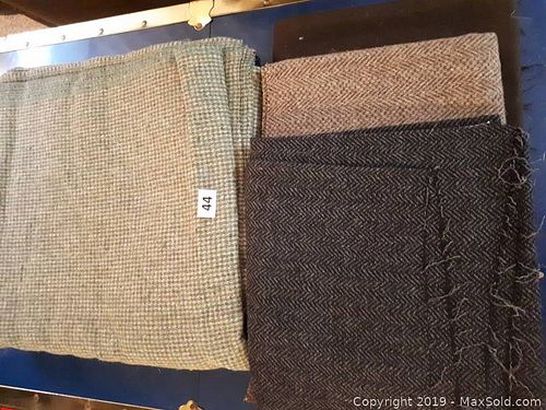 Lot #0044 (1 of 3)