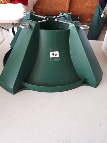 Lot #0056 (1 of 2)