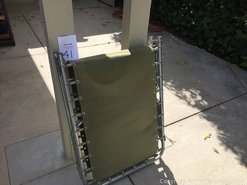 Lot #0041 (1 of 2)